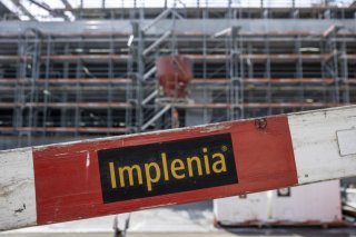 Implenia a remporté plusieurs contrats de construction d'immeubles, dont les travaux de gros oeuvre d'un nouveau centre de recherche et de formation médicales pour l'Université de Berne et un projet immobilier en Suisse romande. (archives) KEYSTONE/URS FLUEELER